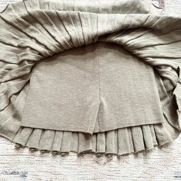 Free people beach• Taupe knitted skort size xs - Picture 6 of 7